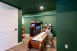 Luxury Hocking Hills Cabin| Views + Epic Game Room - Image 3