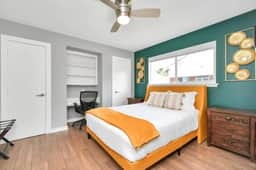 Pool Getaway • Near NASA • Sleeps 13 • King Bed - Image 5