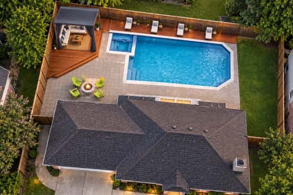 Friendswood Retreat • Pool • Near NASA • Sleeps 13 - Image 1