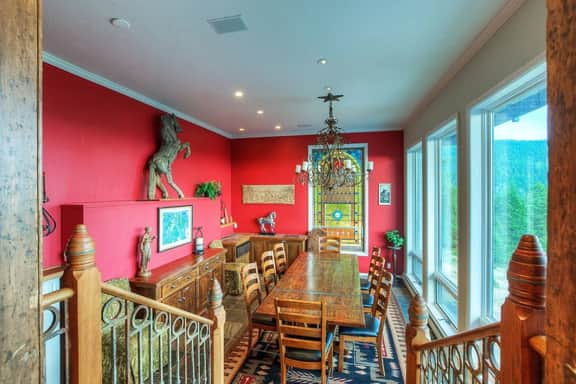 Empress Island Manor