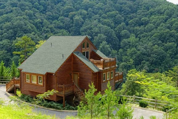 Smoky Mtn Getaway | 1BR VILLA SLPS4 | Waterpark